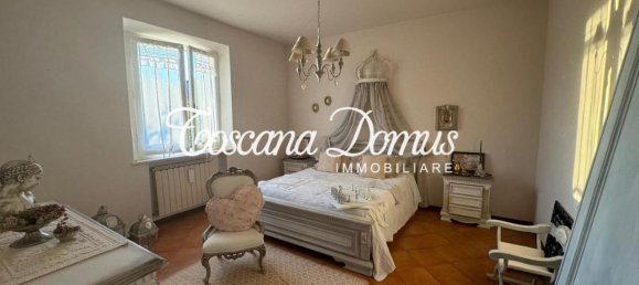 12 rooms Villa in Monteriggioni, Italy No. 26820 26