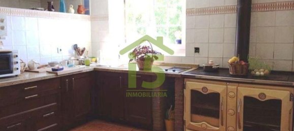 3 Schlafzimmer Haus in Garrafe de Torio, Spain, Nr. 19771 5