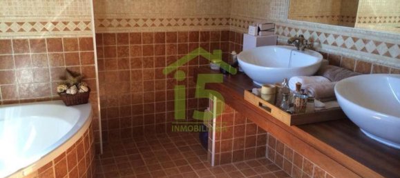 3 Schlafzimmer Haus in Garrafe de Torio, Spain, Nr. 19771 15