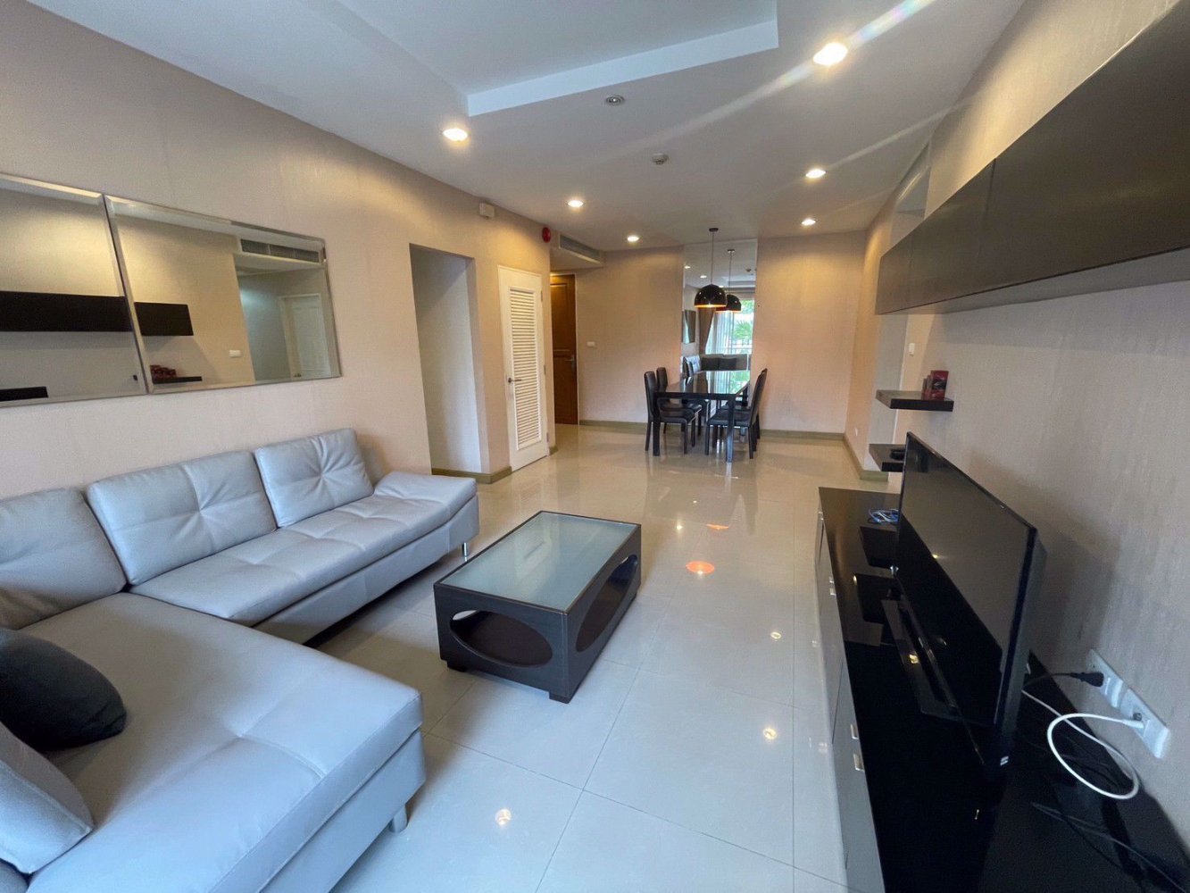 2 bedrooms Condo in Watthana, Thailand No. 7971