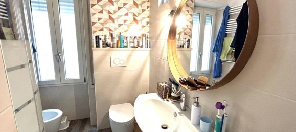 2غرفة شقة في Rome, Italy رقم 31823 47