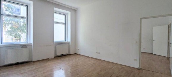 Квартира с 3 комнатами в Зиммеринг, Австрия № 158351 2