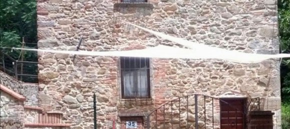 2 bedrooms House in Lamporecchio, Italy No. 344123 4