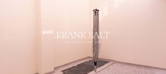 3 غرف نوم طابقين في Xghajra, Malta رقم 11089 6