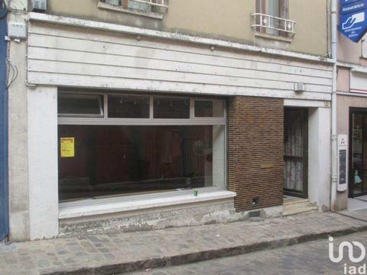 Bureau à Gallardon, France 46m² No. 17770