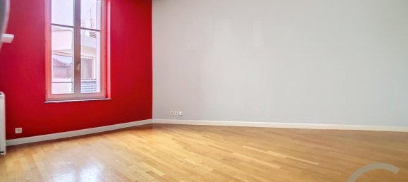 3 bedrooms Apartment in Nancy, France No. 54140 2