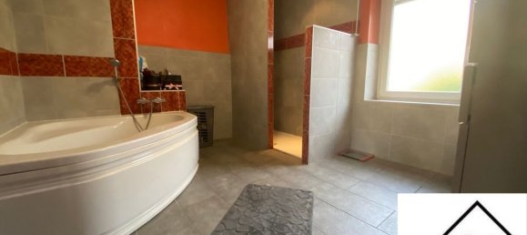 4 Schlafzimmer Haus in Sarrebourg, France, Nr. 329650 7