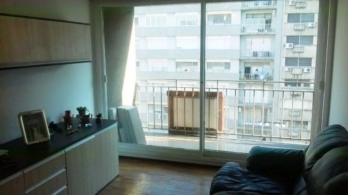 Studio in Montevideo, Uruguay No. 4494