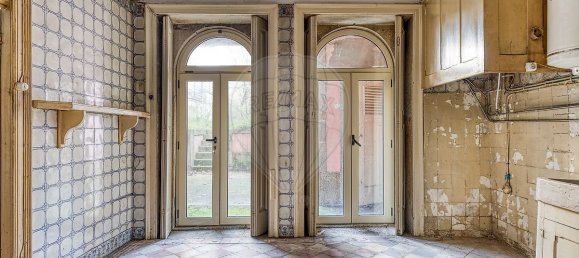 9 bedrooms House in Porto, Portugal No. 17022 30