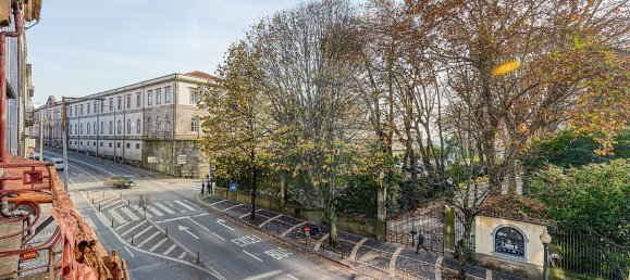 9 bedrooms House in Porto, Portugal No. 17022 4