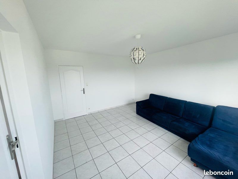 Квартира с 3 спальнями в Гранд-Шармон, Франция № 332852