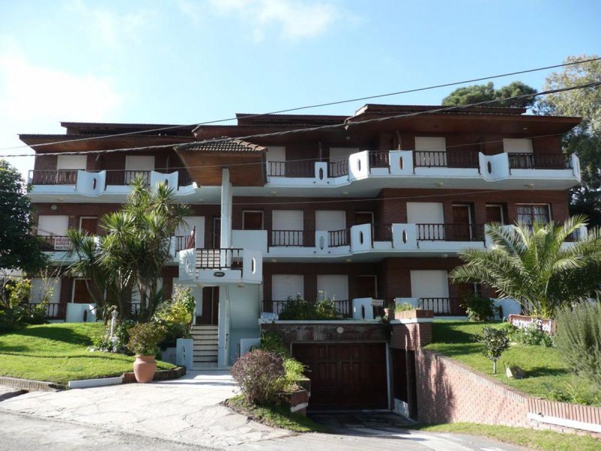 2 bedrooms Apartment in Mar del Plata, Argentina No. 78396