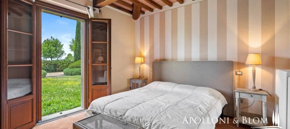 4 bedrooms House in Cortona, Italy No. 53547 16