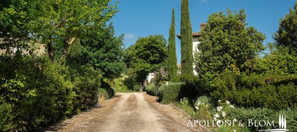 4 bedrooms House in Cortona, Italy No. 53547 36