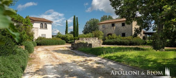 4 bedrooms House in Cortona, Italy No. 53547 39