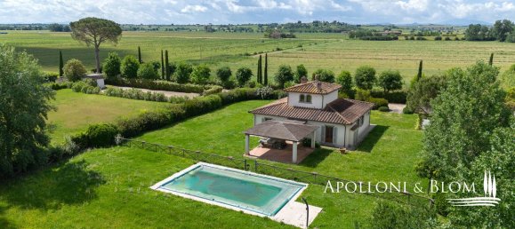 4 bedrooms House in Cortona, Italy No. 53547 27