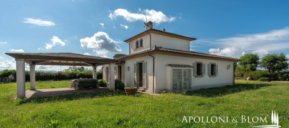 4 bedrooms House in Cortona, Italy No. 53547 7