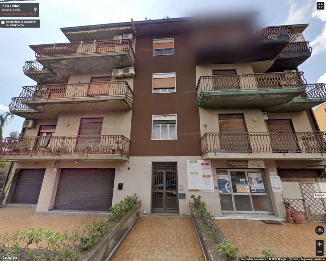 4 rooms Apartment in Catania, Italy No. 43817