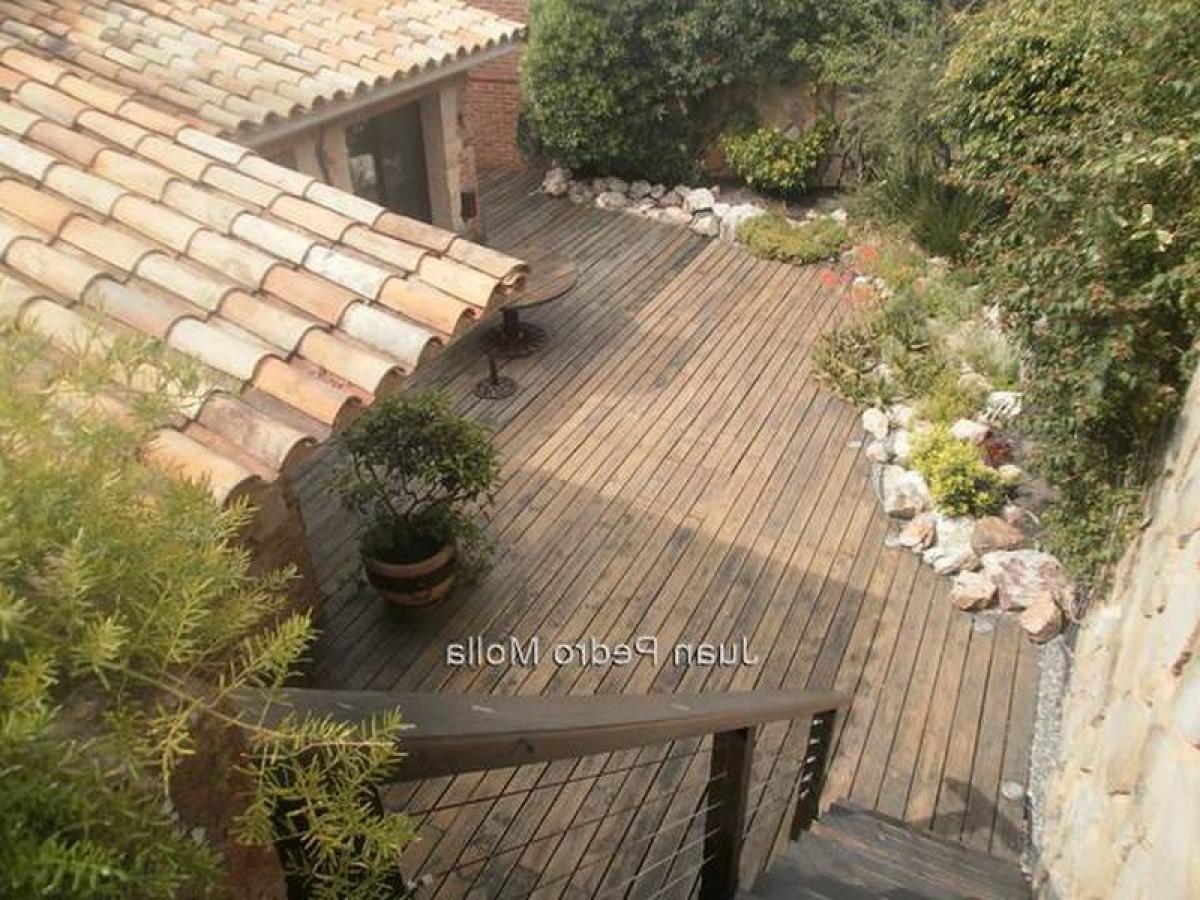 3 bedrooms House in Montevideo, Uruguay No. 1706