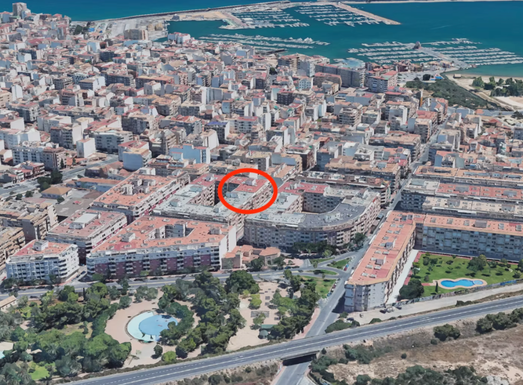 3 bedrooms Apartment in Torrevieja, Spain No. 205522