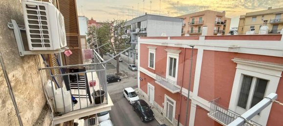 Квартира с 2 комнатами в Бишелье, Италия № 25738 19