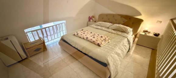 Квартира с 2 комнатами в Бишелье, Италия № 25738 11