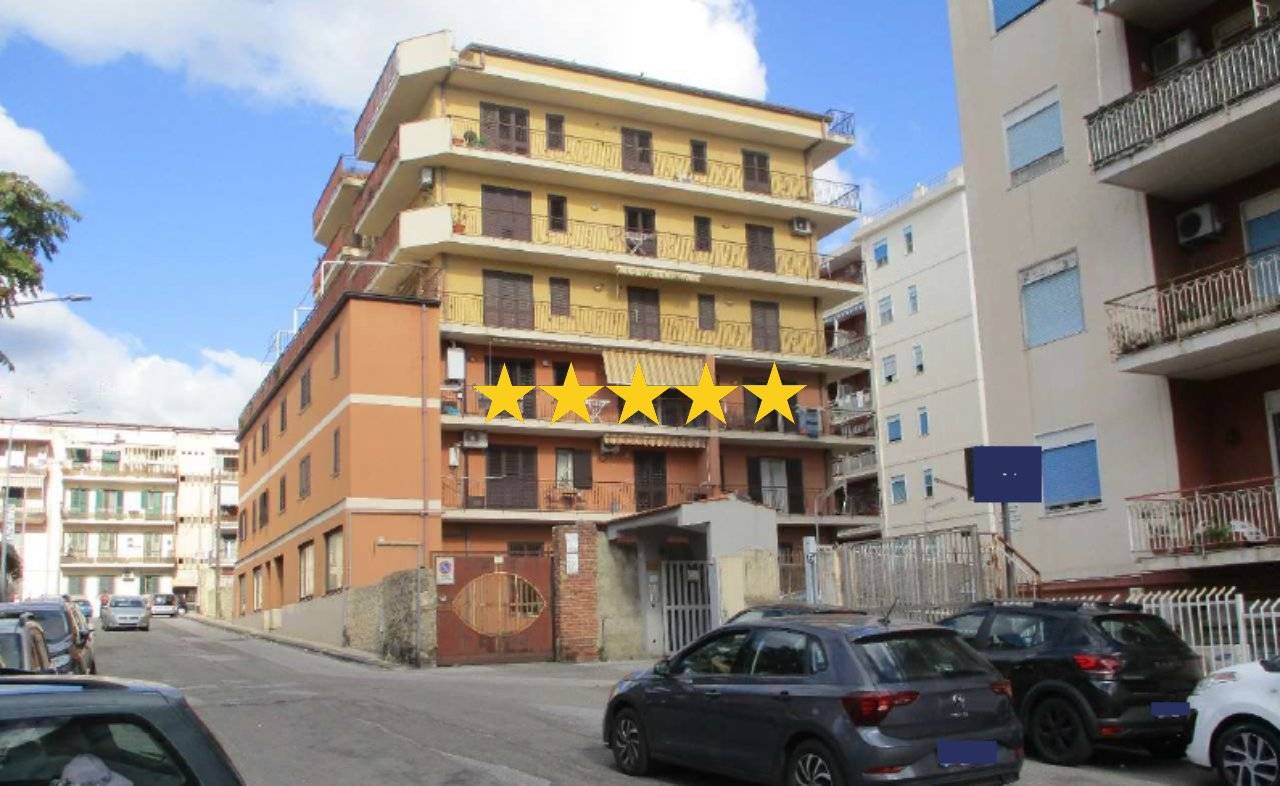 6 Schlafzimmer Wohnung in Messina, Italy, Nr. 367723