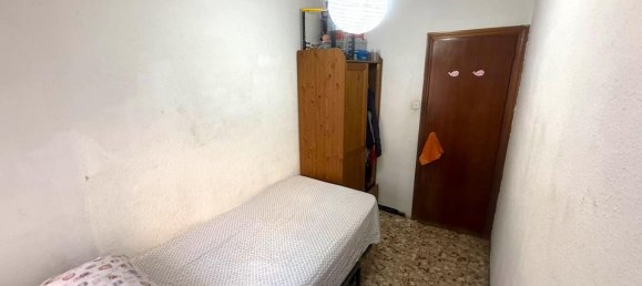 3 bedrooms Apartment in Madrid, Spain No. 172922 10