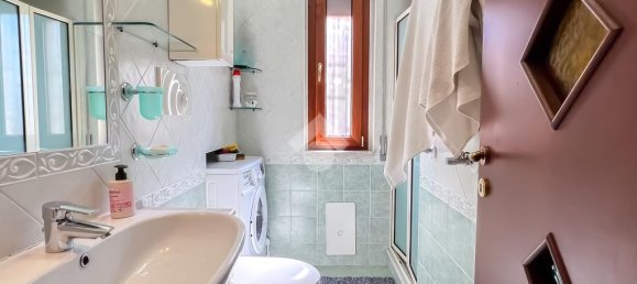 Apartamento de 4 dormitorios en Formia, Italy No. 268761 24