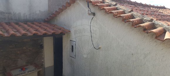 3 chambres Maison à Arganil, Portugal No. 31085 8