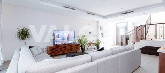 3 bedrooms Villa in Motor City, UAE No. 12787 9