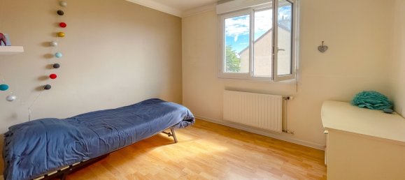 3 Schlafzimmer Haus in Le Mans, France, Nr. 283647 9