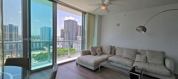 2 dormitorios propiedad comercial en venta en Miami, Miami-Dade, Florida, USA № 614568 19