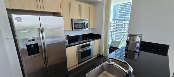 2 dormitorios propiedad comercial en venta en Miami, Miami-Dade, Florida, USA № 614568 3