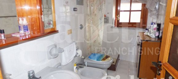 Apartamento de 4 divisões em Bagheria, Italy N.º 50016 4