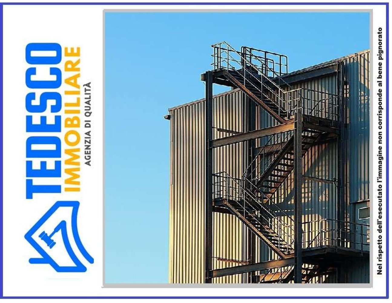 900m² Warehouse in Morcone, Italy No. 302807