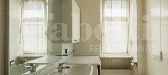 2 bedrooms Apartment in Pinerolo, Italy No. 97528 23