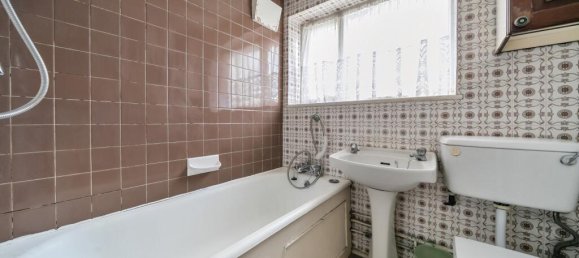 2 bedrooms House in Croydon, United Kingdom No. 13499 8