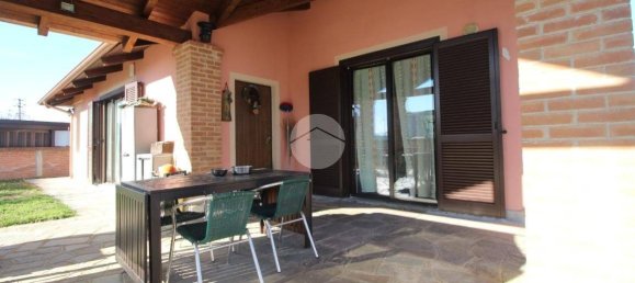 3 غرف نوم فيلا في Brandizzo, Italy رقم 209214 3