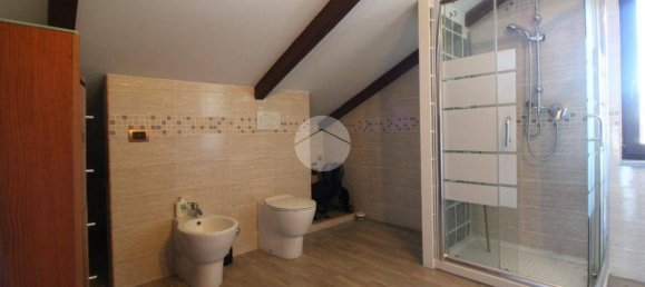 3 غرف نوم فيلا في Brandizzo, Italy رقم 209214 32