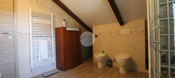 3 غرف نوم فيلا في Brandizzo, Italy رقم 209214 33