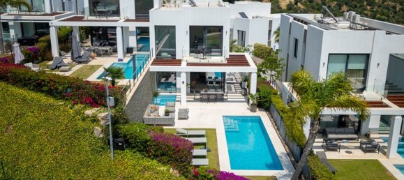 5 Schlafzimmer Villa in Marbella, Spain, Nr. 183914 16