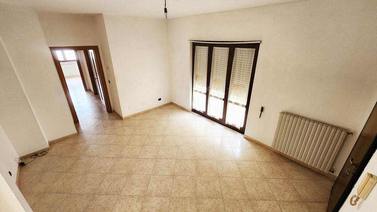 Apartamento T1 em Oria, Italy N.º 90321