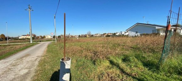 Terreno em Ponte San Nicolò, Italy 750 m² N.º 282009 4