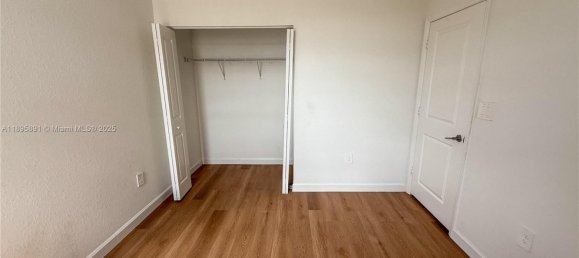 3 dormitorios dúplex en venta en Miami, Miami-Dade, Florida, USA № 615918 5