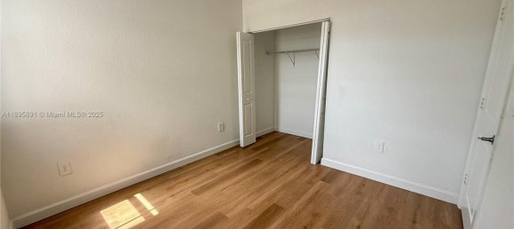 3 dormitorios dúplex en venta en Miami, Miami-Dade, Florida, USA № 615918 4