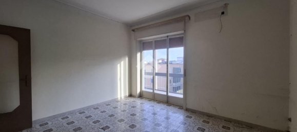 5 rooms Apartment in Catania, Italy No. 49912 3