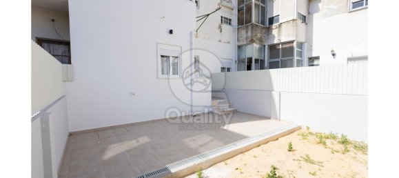 2 bedrooms Apartment in Barreiro, Portugal No. 196858 5