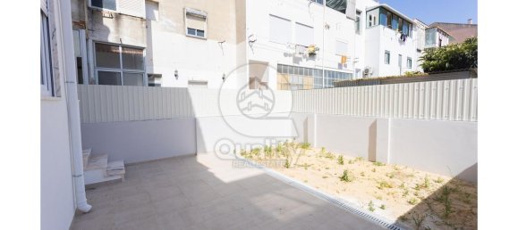 2 bedrooms Apartment in Barreiro, Portugal No. 196858 6