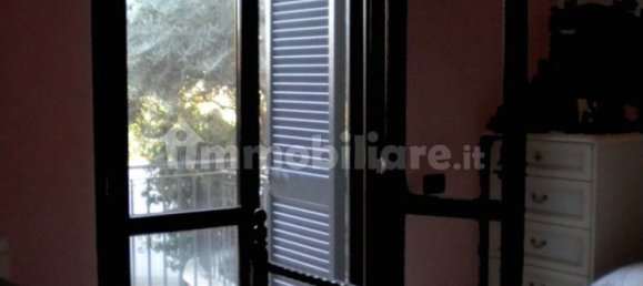 Вилла с 5 комнатами в Помеция, Италия № 360335 4